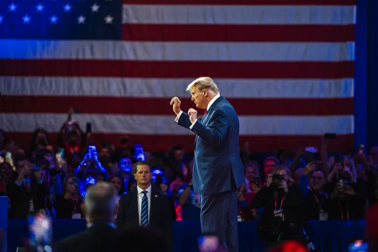 التأثيرات الاقتصادية لفوز ترامب