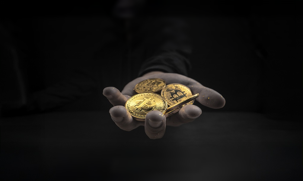 الاستثمار في العملات المشفرة